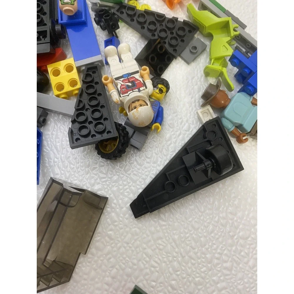 LEGO Bulk Mixed Lot Minifigures Spider-Man City Space Multicolor  Bricks Pieces